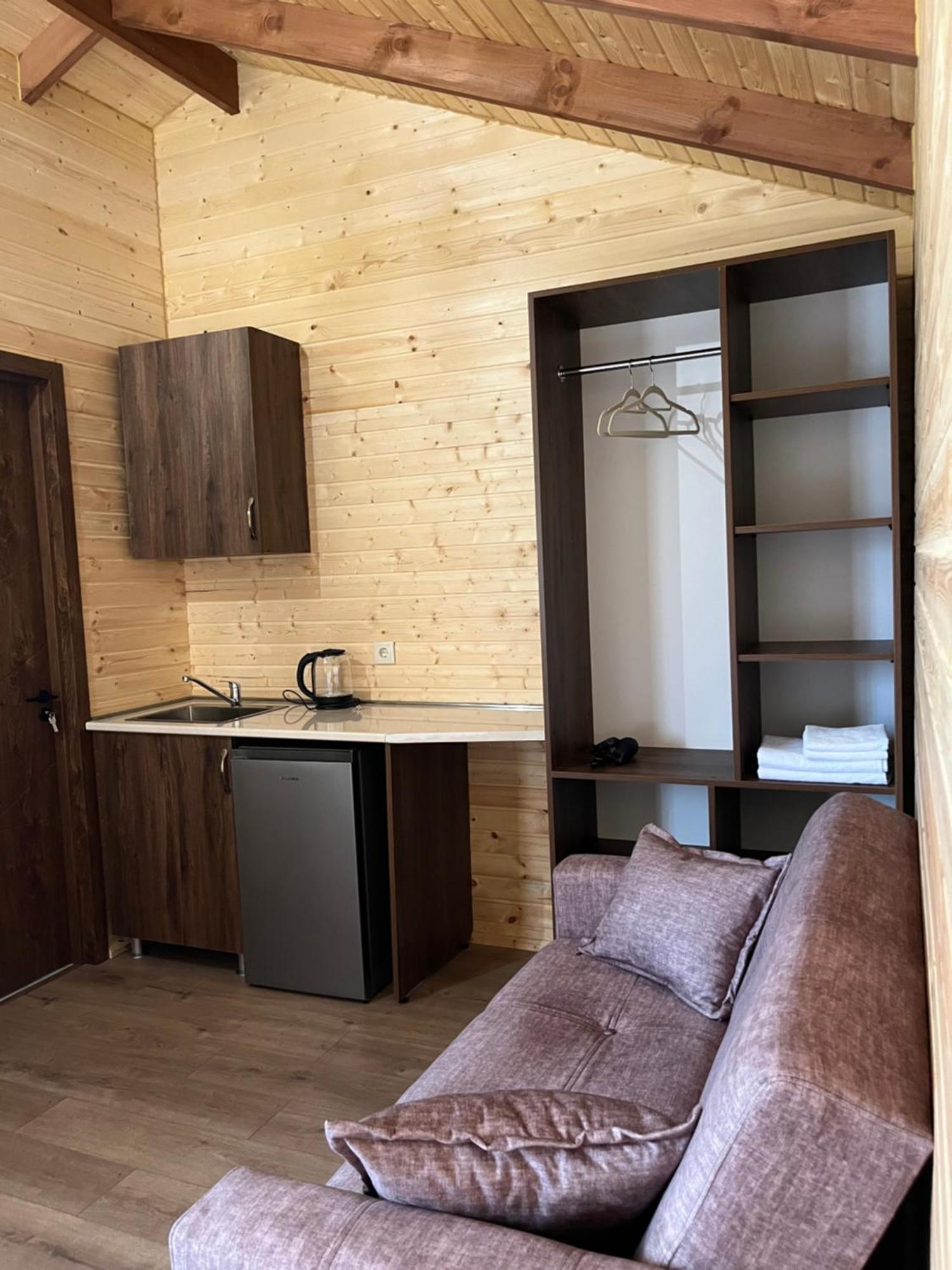 Finca Idoize Camping Hotel Akhmeta Buitenkant foto