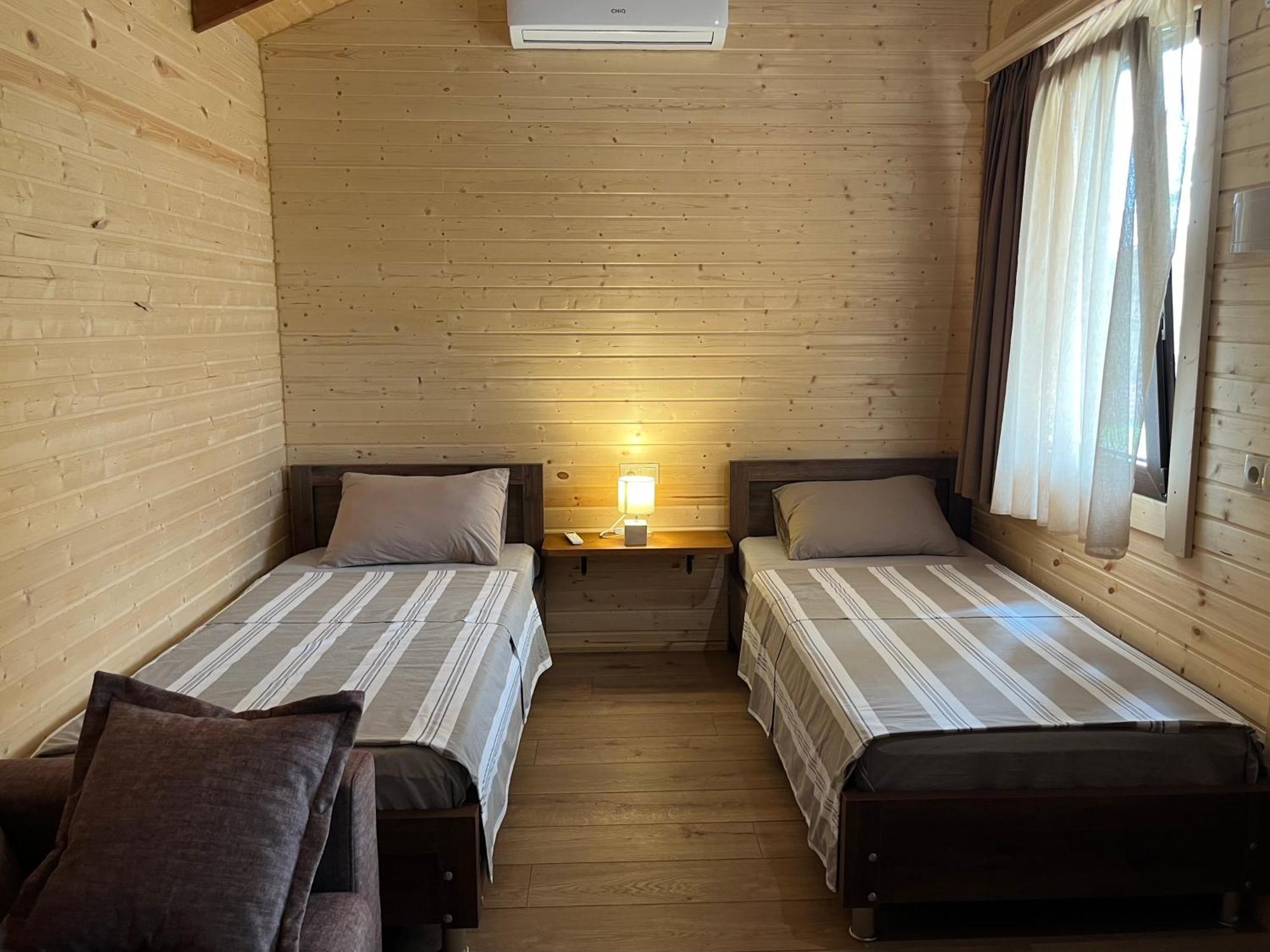 Finca Idoize Camping Hotel Akhmeta Buitenkant foto